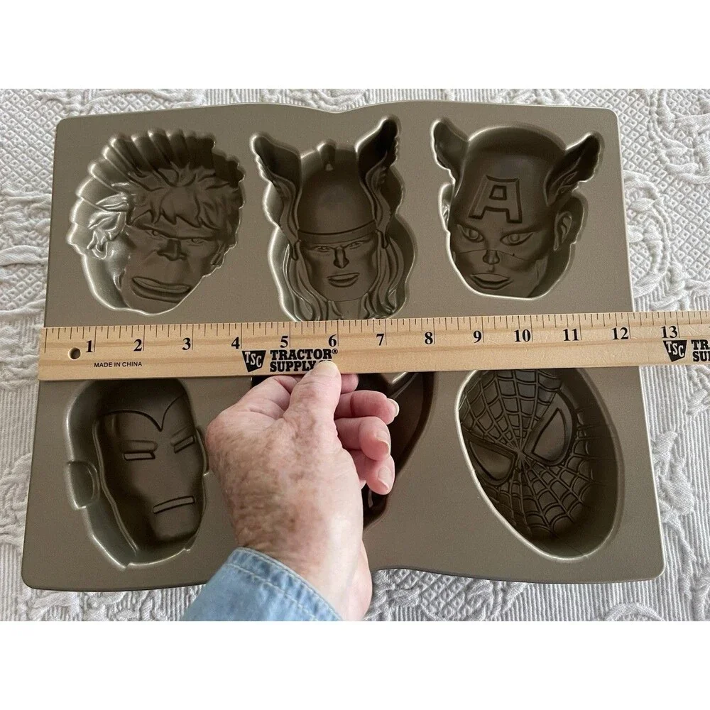 Nordic Ware Marvel Avengers Cakelet Bake Pan 6 Superhero Faces